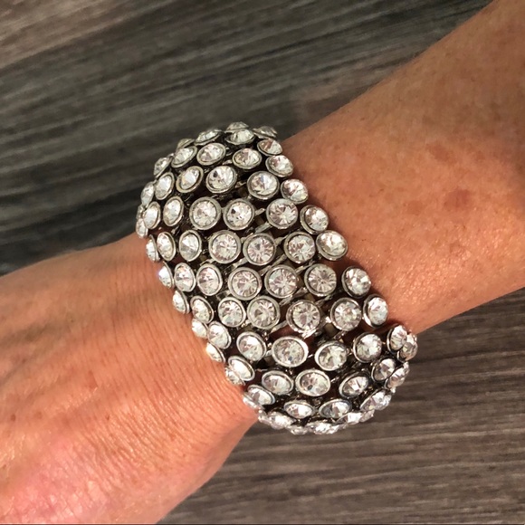 Jewelry - Chunky Elastic Rhinestone Elastic Bracelet